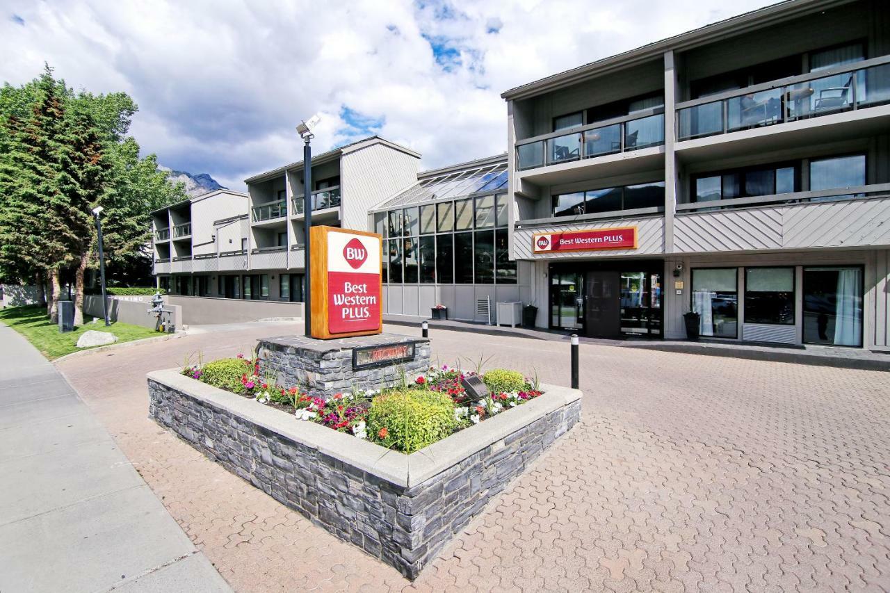 Best Western Plus Banff International Lodge Экстерьер фото